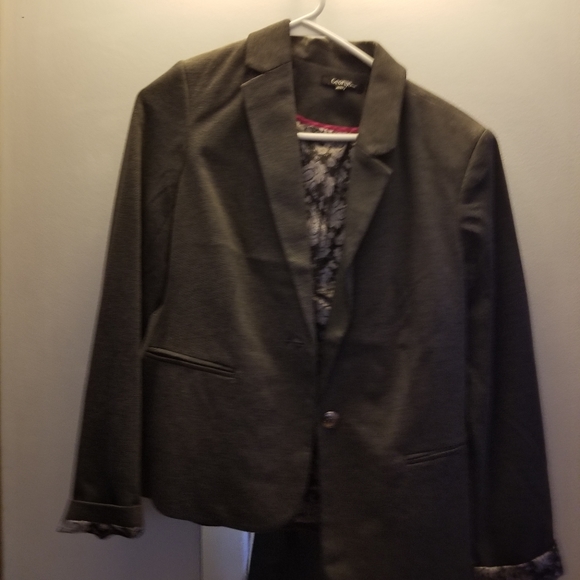 Black shoulderless long sleeve top - Picture 9 of 16